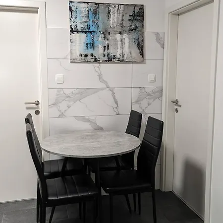 Kety - Heating Apartment