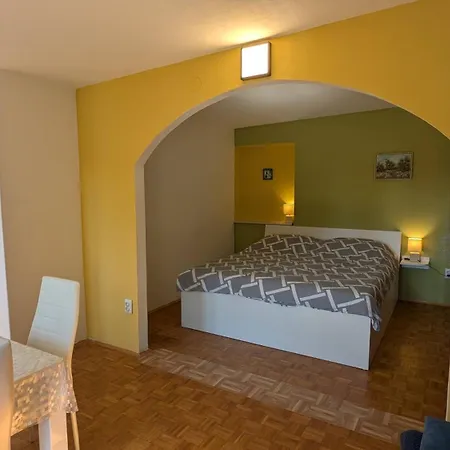 Kety - Heating Apartment