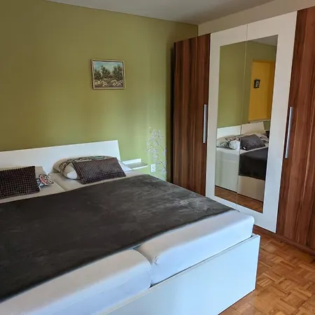 Kety - Heating Apartment *